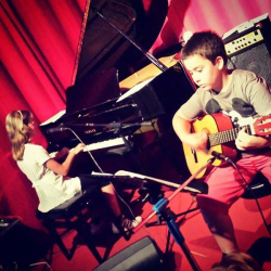 corso-sing-and-play-bambini-scuola-musictime-3